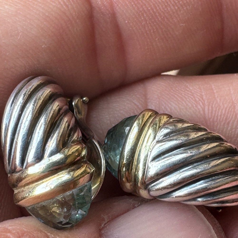 David Yurman Silver and Gold-Toned Earrings - Picture 6 of 8